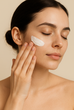 Carica l'immagine nel visualizzatore di Gallery, CREMA VISO RIGENERANTE NOTTE