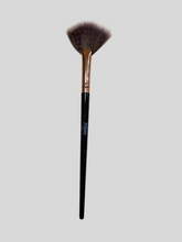 Carica l&#39;immagine nel visualizzatore di Gallery, KIT PROFESSIONALE DI PENNELLI MAKE-UP

